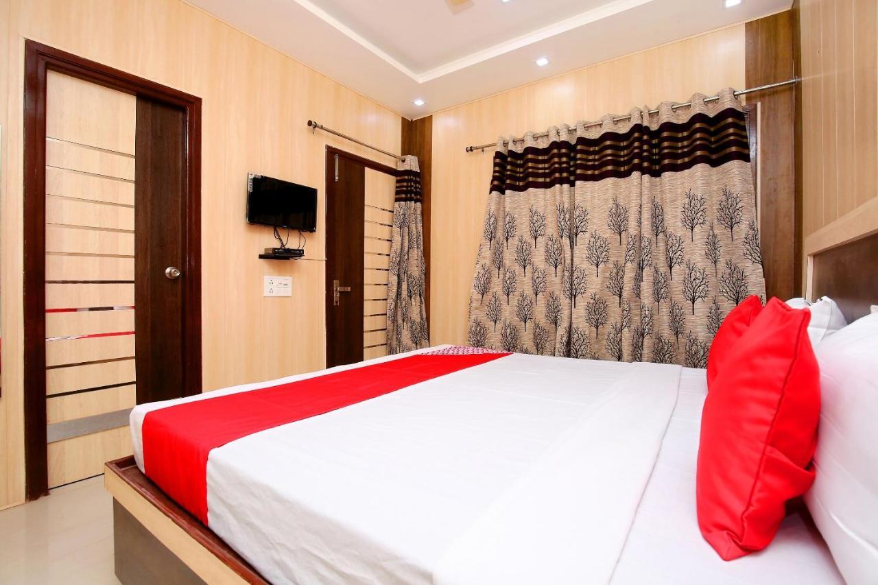 Oyo Flagship Armaan Resort Shāhpur Eksteriør billede